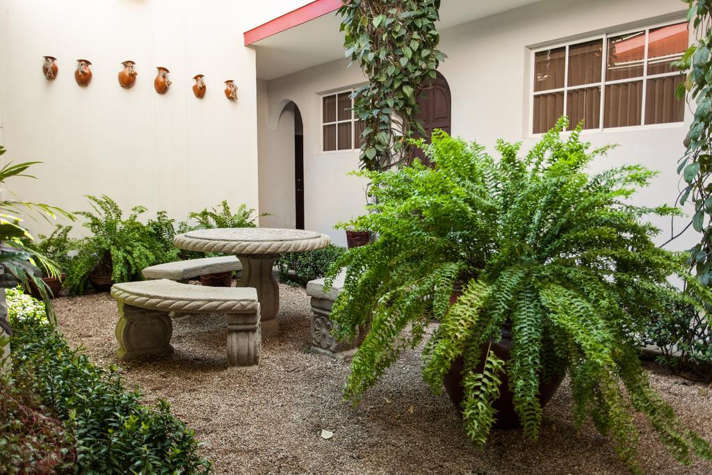 Executive Managua Hotel Bagian luar foto