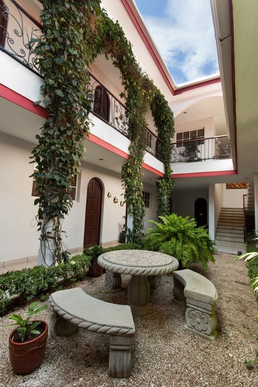 Executive Managua Hotel Bagian luar foto