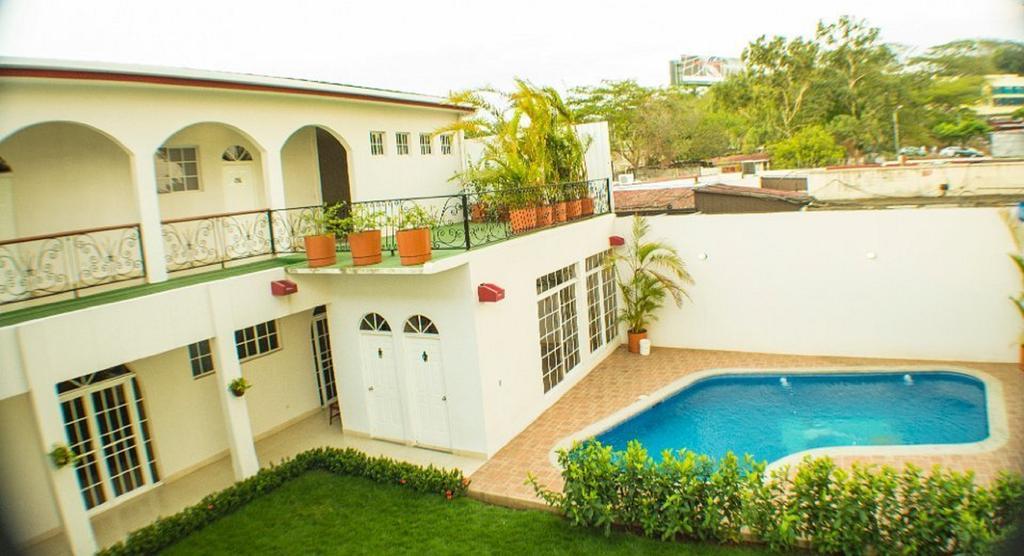 Executive Managua Hotel Bagian luar foto