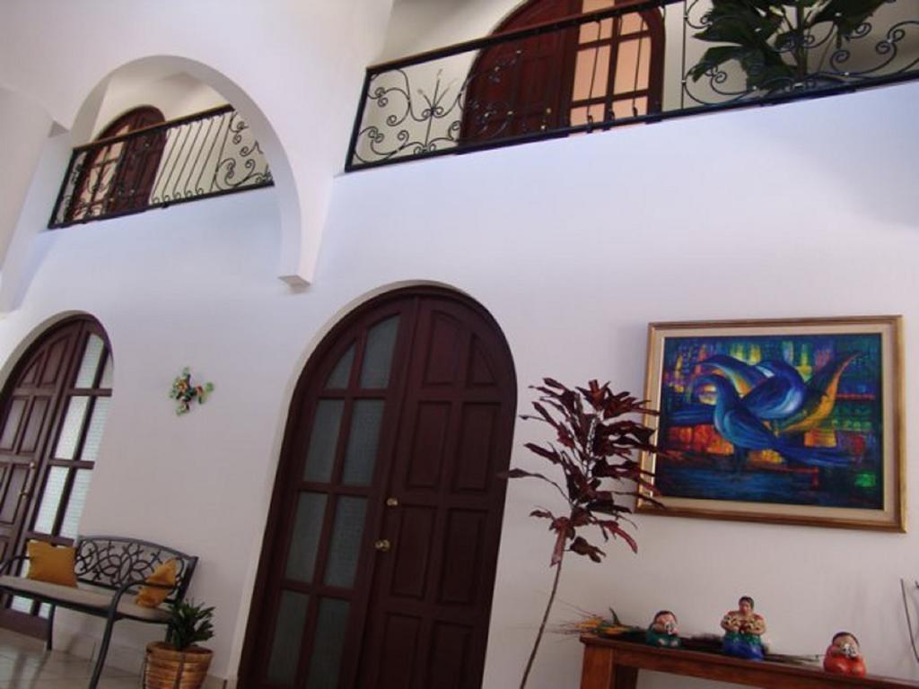 Executive Managua Hotel Bagian luar foto